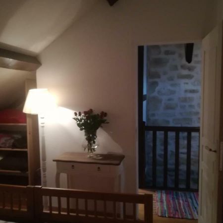 Ferienwohnung Le Charme De La Pierre Echarcon Exterior foto
