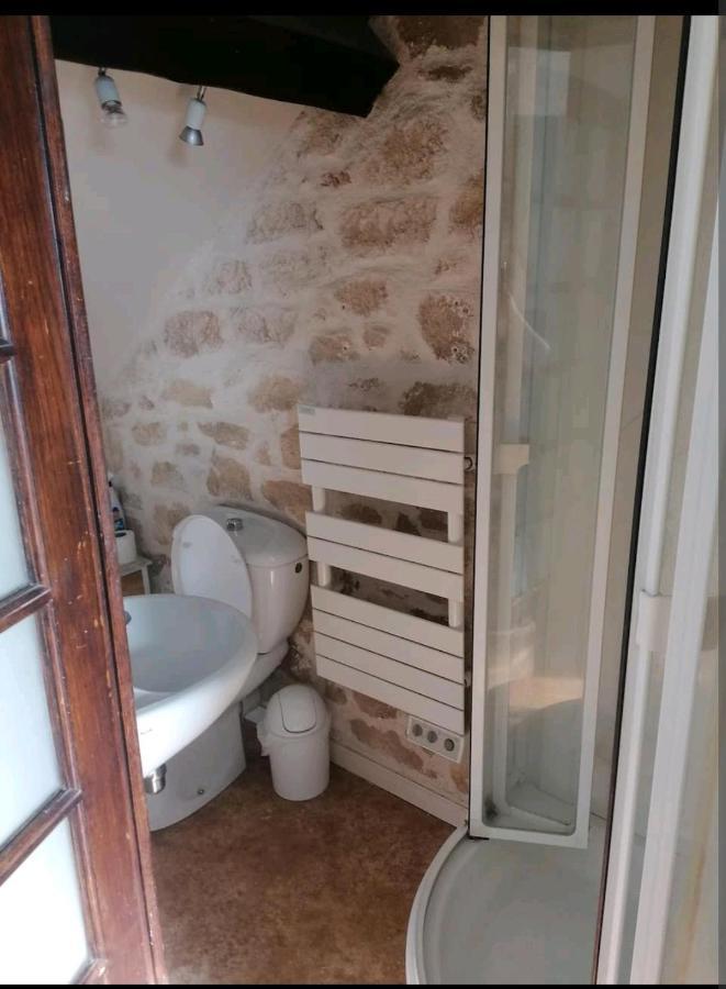 Ferienwohnung Le Charme De La Pierre Echarcon Exterior foto